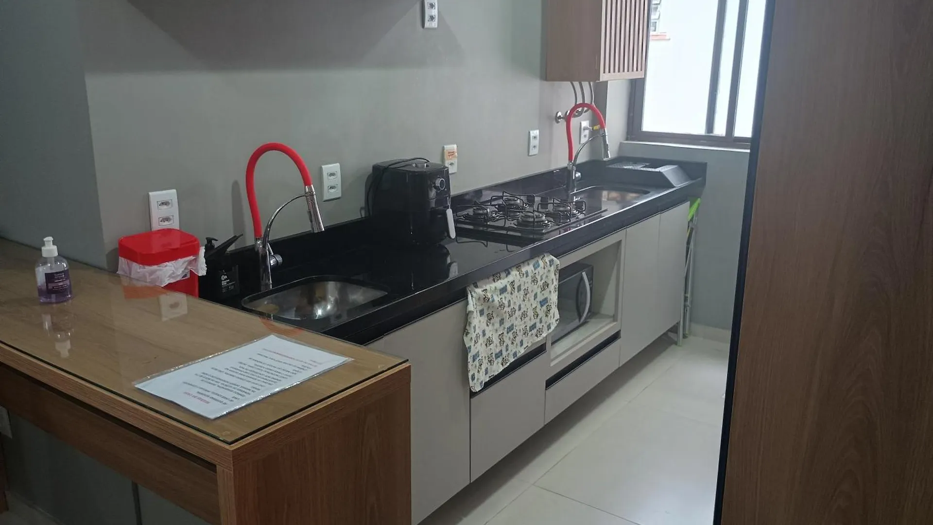 Especial Apto 2 Dorm Suite Completo Ar Wi-Fi Tv A Cabo 포르투알레그리 아파트